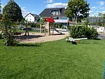 Spielplatz am Hügel in Steinfeld